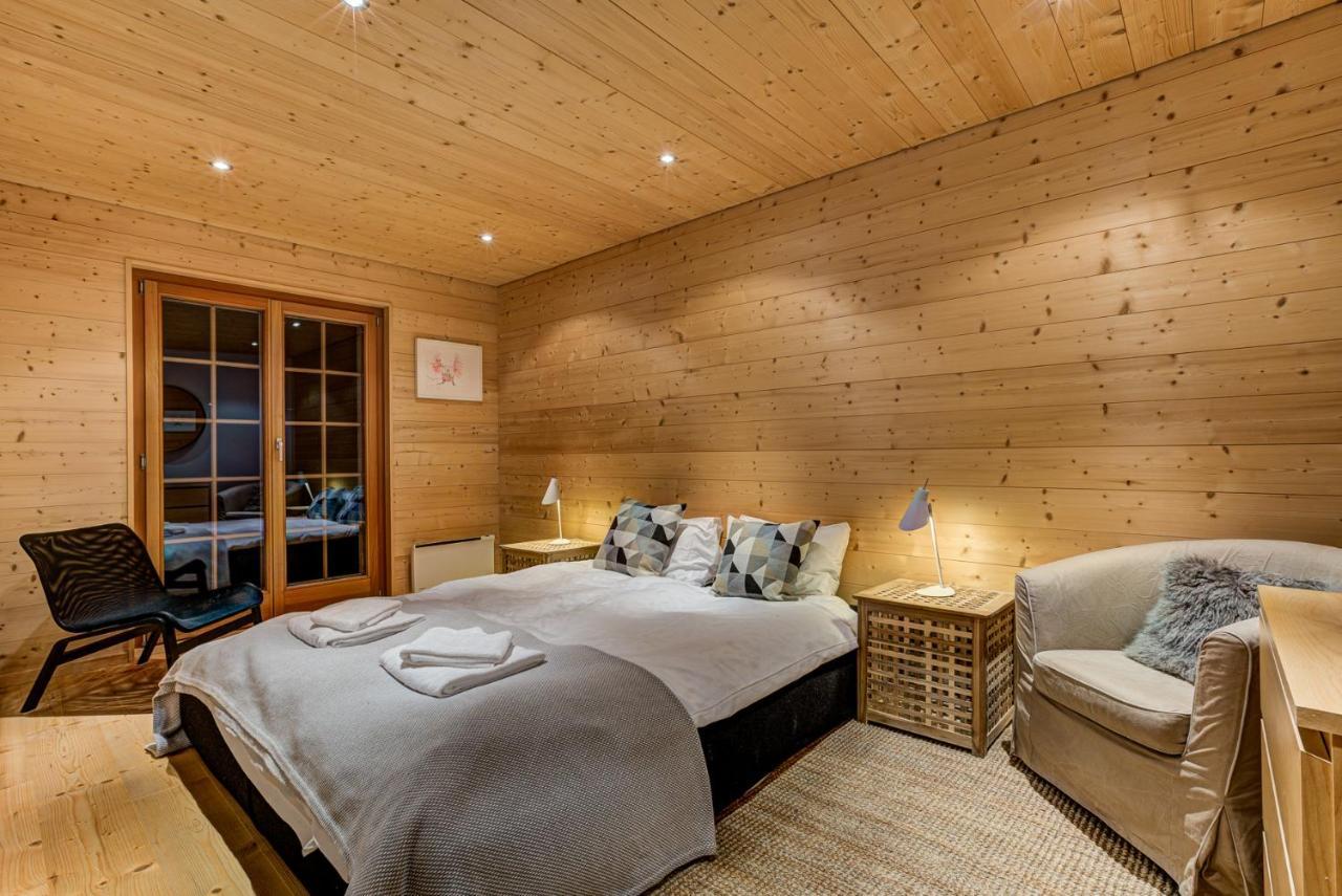 Chalet Le Chapeau Ла-Тзума Экстерьер фото
